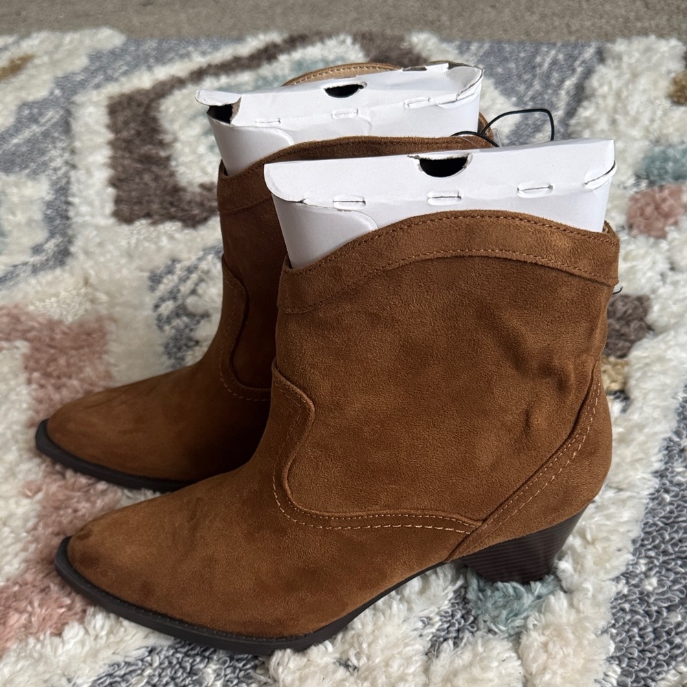 Time and Tru Tan Suede Boots